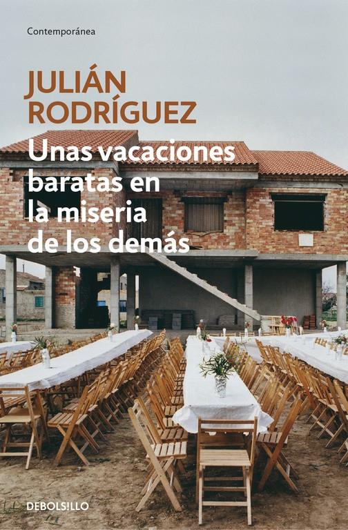 UNAS VACACIONES BARATAS EN LA MISERIA DE LOS DEMÁS | 9788490626153 | RODRIGUEZ, JULIAN | Galatea Llibres | Llibreria online de Reus, Tarragona | Comprar llibres en català i castellà online