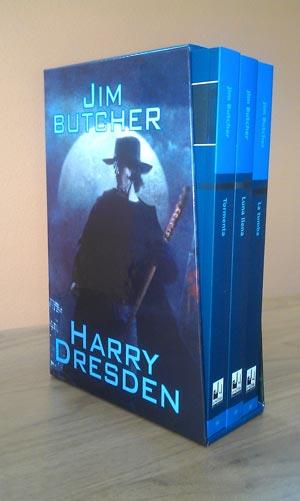 ESTUCHE HARRY DRESDEN 1 | 9788490181317 | BUTCHER, J¡M | Galatea Llibres | Librería online de Reus, Tarragona | Comprar libros en catalán y castellano online