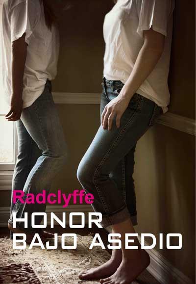 HONOR BAJO ASEDIO | 9788415899402 | RADCLYFFE | Galatea Llibres | Librería online de Reus, Tarragona | Comprar libros en catalán y castellano online