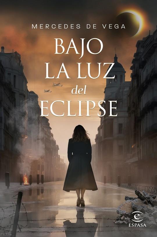 BAJO LA LUZ DEL ECLIPSE | 9788467072075 | DE VEGA, MERCEDES | Galatea Llibres | Llibreria online de Reus, Tarragona | Comprar llibres en català i castellà online