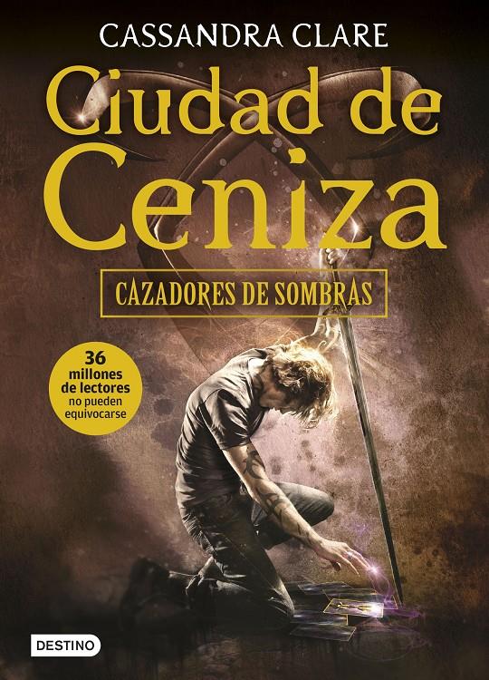 CIUDAD DE CENIZA (CAZADORES DE SOMBRAS, 2) | 9788408153993 | CLARE, CASSANDRA | Galatea Llibres | Librería online de Reus, Tarragona | Comprar libros en catalán y castellano online