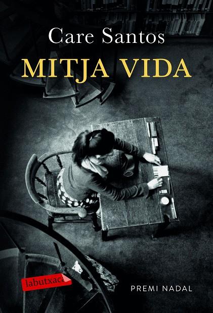 MITJA VIDA | 9788417031558 | SANTOS, CARE | Galatea Llibres | Llibreria online de Reus, Tarragona | Comprar llibres en català i castellà online