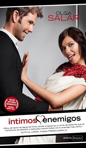 ÍNTIMOS ENEMIGOS | 9788492929870 | SALAR, OLGA | Galatea Llibres | Llibreria online de Reus, Tarragona | Comprar llibres en català i castellà online