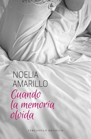CUANDO LA MEMORIA OLVIDA | 9788415952565 | AMARILLO, NOELIA | Galatea Llibres | Librería online de Reus, Tarragona | Comprar libros en catalán y castellano online