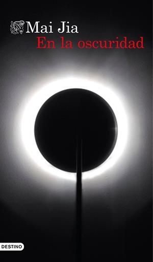 EN LA OSCURIDAD | 9788423351022 | MAI JIA | Galatea Llibres | Llibreria online de Reus, Tarragona | Comprar llibres en català i castellà online