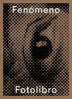 FENÓNEMO FOTOLIBRO | 9788417047047 | VV.AA. | Galatea Llibres | Llibreria online de Reus, Tarragona | Comprar llibres en català i castellà online