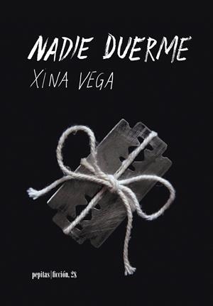 NADIE DUERME | 9788415862956 | RODRíGUEZ VEGA, REXINA | Galatea Llibres | Librería online de Reus, Tarragona | Comprar libros en catalán y castellano online