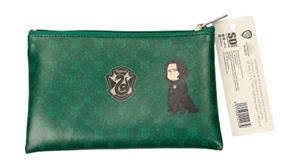 ESTUCHE VERDE SLYTHERIN DRACO Y SNAPE | 8435450242939 | Galatea Llibres | Librería online de Reus, Tarragona | Comprar libros en catalán y castellano online