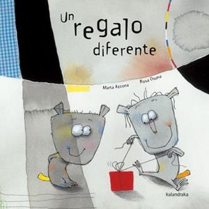 REGALO DIFERENTE, UN | 9788496388093 | AZCONA, MARTA | Galatea Llibres | Librería online de Reus, Tarragona | Comprar libros en catalán y castellano online