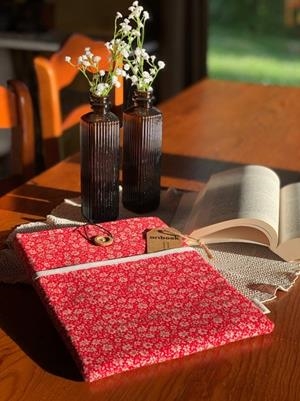 FUNDA LLIBRE "TOSCANA" TALLA M | FUNDATOSCANAM | Galatea Llibres | Librería online de Reus, Tarragona | Comprar libros en catalán y castellano online