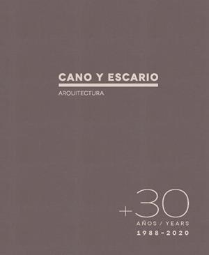 30 AÑOS.CANO Y ESCARIO | 9788416894338 | CANO, BENJAMÍN / ESCARIO, DIEGO | Galatea Llibres | Librería online de Reus, Tarragona | Comprar libros en catalán y castellano online