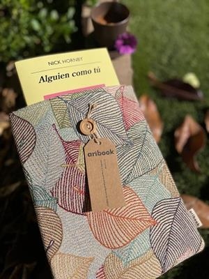 FUNDA LLIBRE "VILADRAU" TALLA L | FUNDAVILADRAUL | Galatea Llibres | Librería online de Reus, Tarragona | Comprar libros en catalán y castellano online