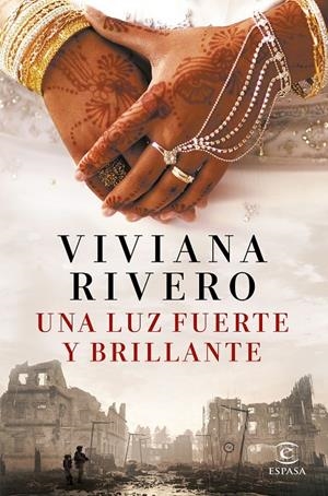 UNA LUZ FUERTE Y BRILLANTE | 9788467065824 | RIVERO, VIVIANA | Galatea Llibres | Llibreria online de Reus, Tarragona | Comprar llibres en català i castellà online