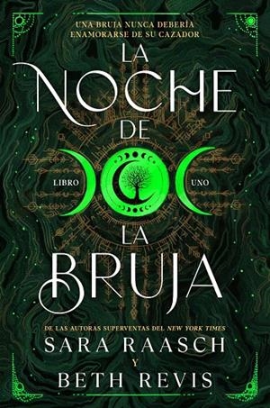 LA NOCHE DE LA BRUJA | 9788419266767 | RAASCH, SARAH/REVIS, BETH | Galatea Llibres | Librería online de Reus, Tarragona | Comprar libros en catalán y castellano online