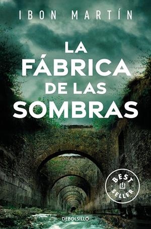 LA FÁBRICA DE LAS SOMBRAS (LOS CRÍMENES DEL FARO 2) | 9788466373500 | MARTÍN, IBON | Galatea Llibres | Librería online de Reus, Tarragona | Comprar libros en catalán y castellano online