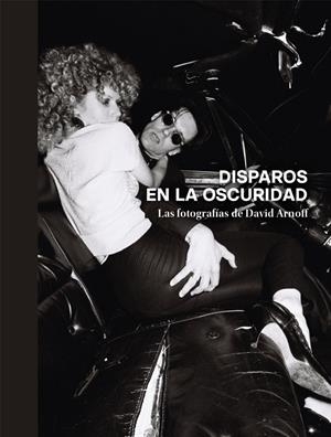 DISPAROS EN LA OSCURIDAD | 9788419234728 | ARNOFF, DAVID | Galatea Llibres | Librería online de Reus, Tarragona | Comprar libros en catalán y castellano online