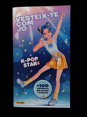 K-POP SUPER STARS. VESTEIX-TE COM JO (PORTADA BLAVA) | 9791370139834 | Galatea Llibres | Llibreria online de Reus, Tarragona | Comprar llibres en català i castellà online